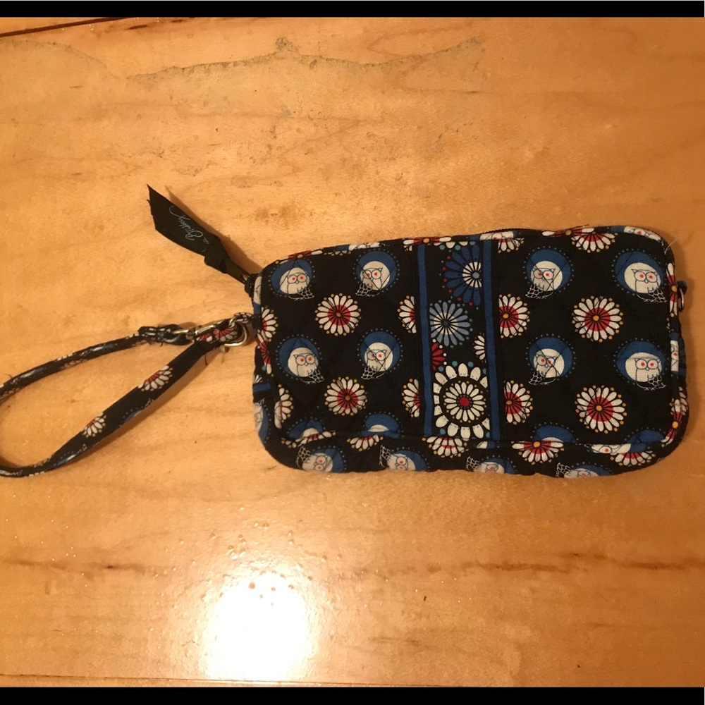 Gently Used Vera Bradley Wristlet- Night Owl